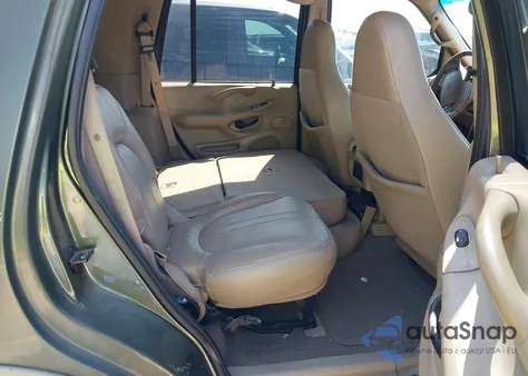 2000 Ford Expedition Eddie Bauer из США, поврежденный, VIN 1FMPU18L6YLA68607